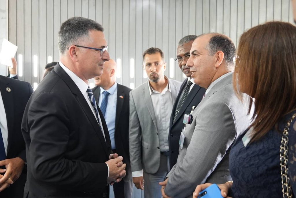وزير العدل الإسرائيلي يحل بالمغرب بدعوة من عبد اللطيف وهبي