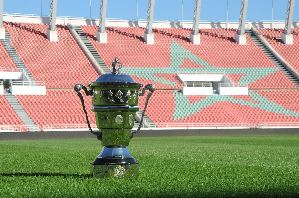الجامعة الملكية المغربية لكرة القدم تحدد موعد نهائي كأس العرش بين الوداد وبركان