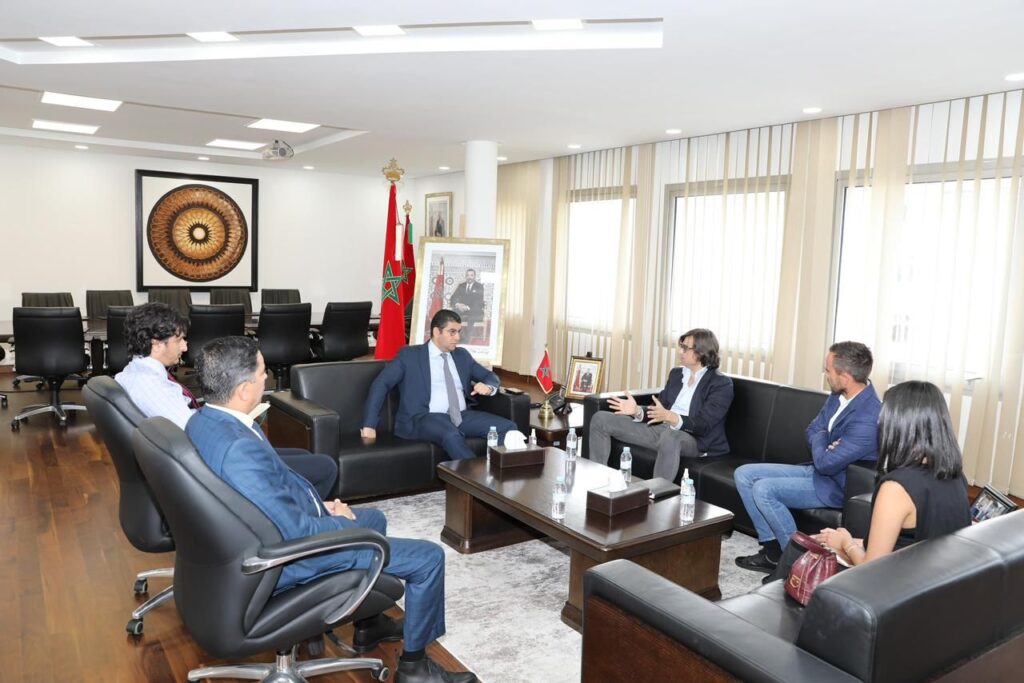 شركة UNIVERSAL MUSIC تطوير الصناعة الموسيقية بالمغرب