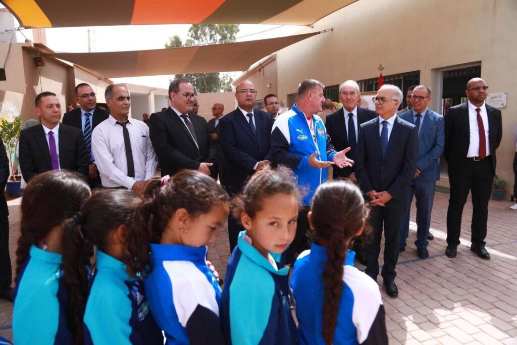 الحوز .. بنموسى يتفقد سير الدخول المدرسي بالعالم القروي