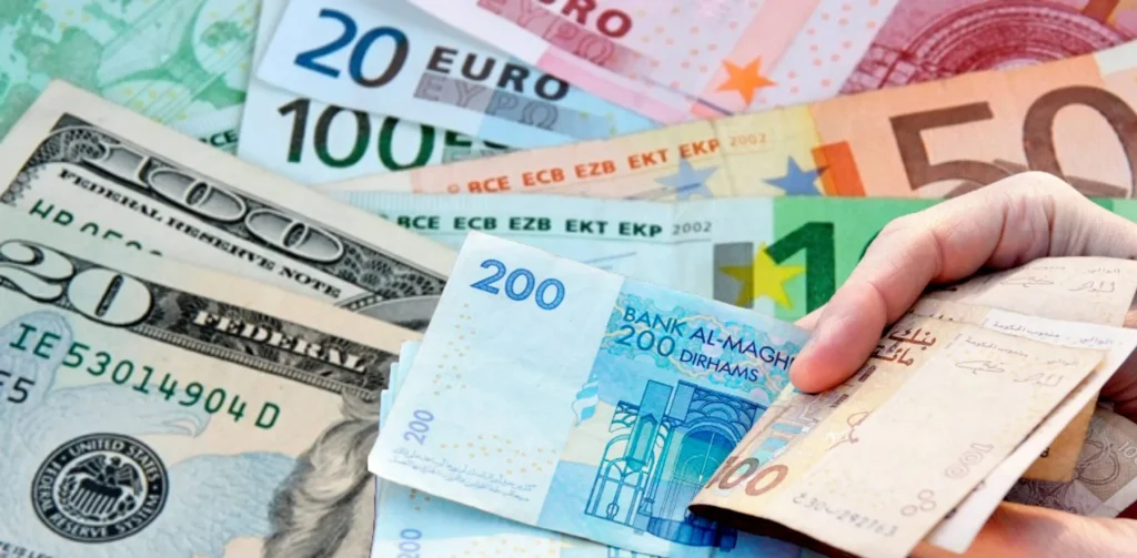 انخفاض زوج العملات الدولار/الدرهم إلى 10,94