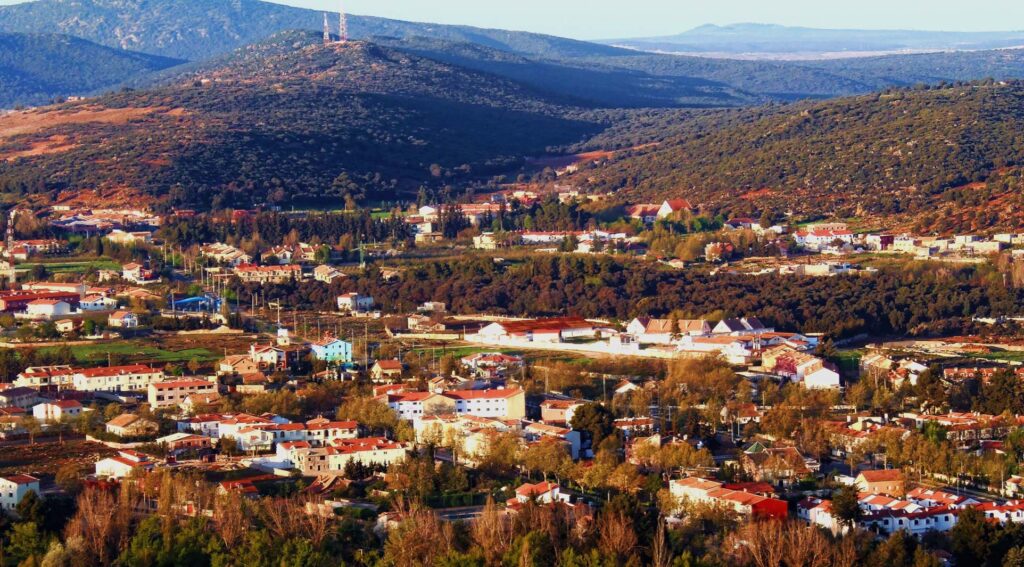 تنظيم مهرجان سينما الشعوب بإيموزار كندر