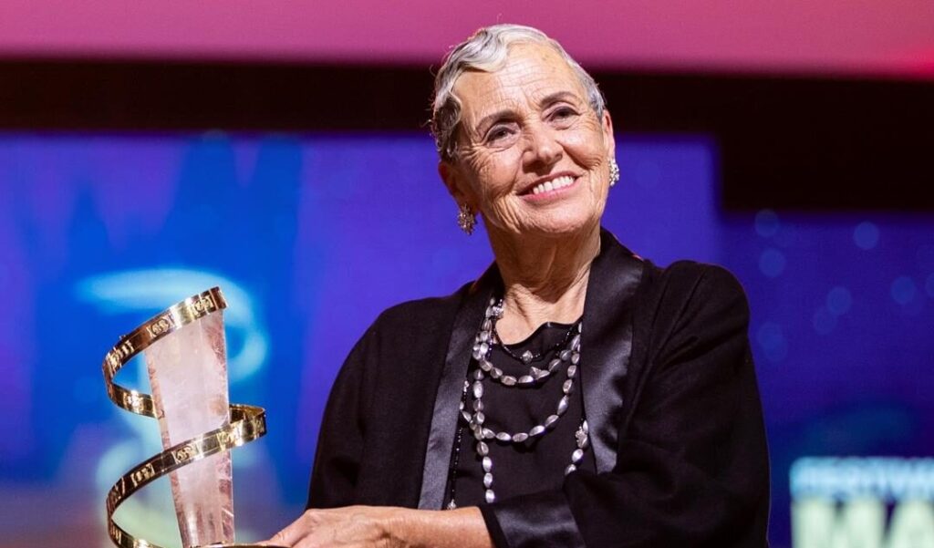 المهرجان الدولي للفيلم بمراكش يكرم رائدة السينما المغربية فريدة بنليزيد