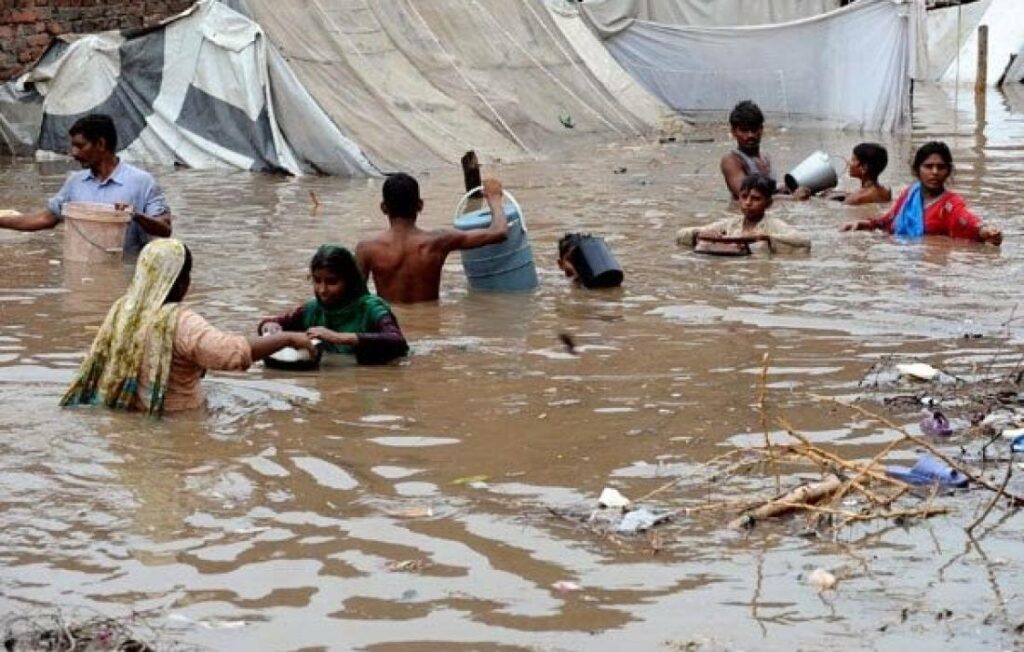 الفلبين.. مصرع أربعة أشخاص بسبب الأحوال الجوية السيئة