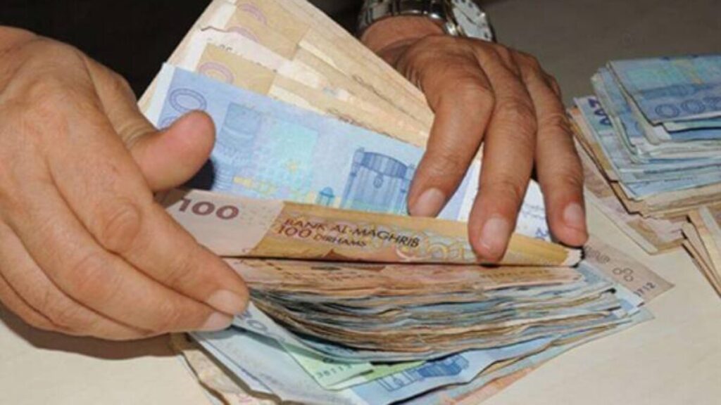 تفاقم عجز السيولة البنكية بـ17 مليار درهم