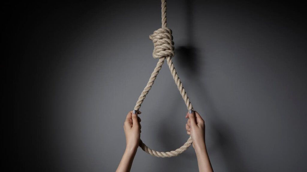 سيدة تنهي حياتها بإلقاء نفسها من الطابق الثاني ببني ملال