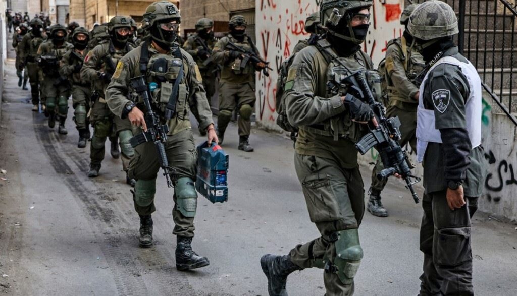 الجيش الإسرائيلي يقتل تسعة فلسطينيين في مخيم جنين