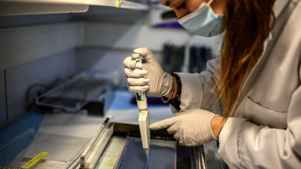 تقدم علم الجينوم يتيح وضع خرائط للأمراض وإيجاد علاجات لها للأورام السرطانية