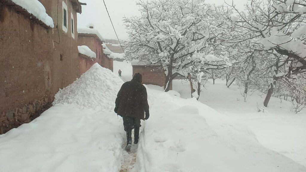 ورزازات.. انطلاق عملية المساعدة العاجلة لفائدة السكان المتضررين من التساقطات الثلجية
