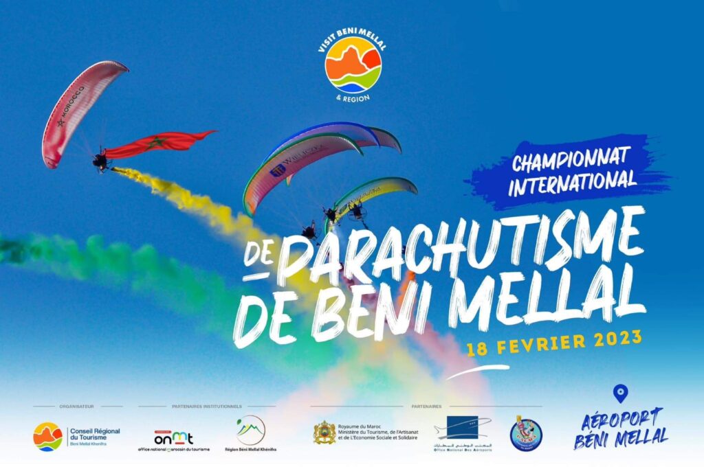 بني ملال تحتضن البطولة الدولية للقفز بالمظلات