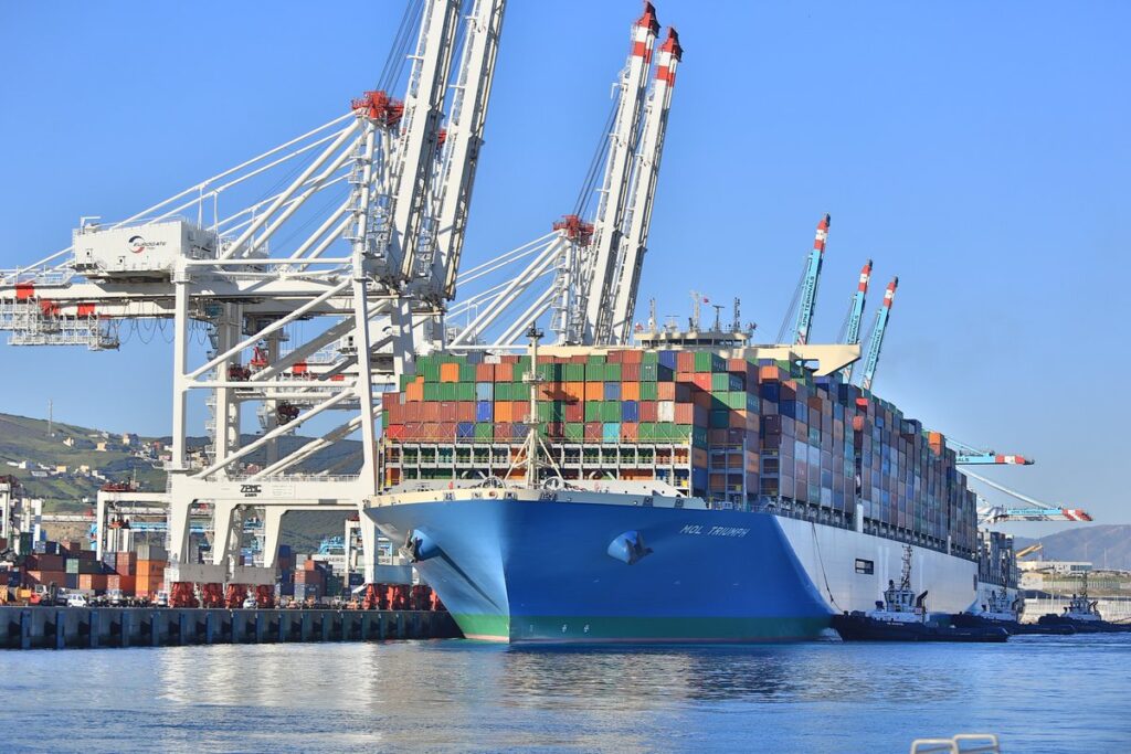 العجز التجاري يبلغ أزيد من 311,6 مليار درهم في 2022