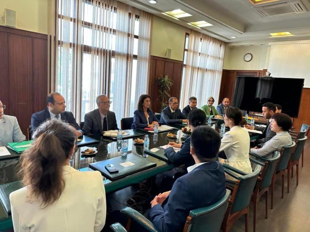 الناظور: مناجم الحديد بوكسان.. المغرب يوقع عقد الاستغلال مع شركة صينية