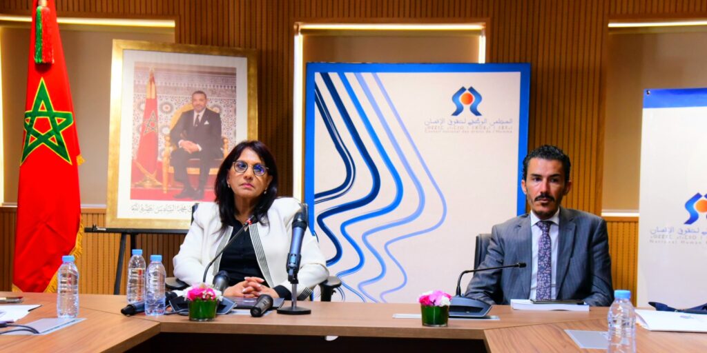 الرباط: المجلس الوطني لحقوق الإنسان يوصي باعتماد “قانون حرية تداول المعلومات”