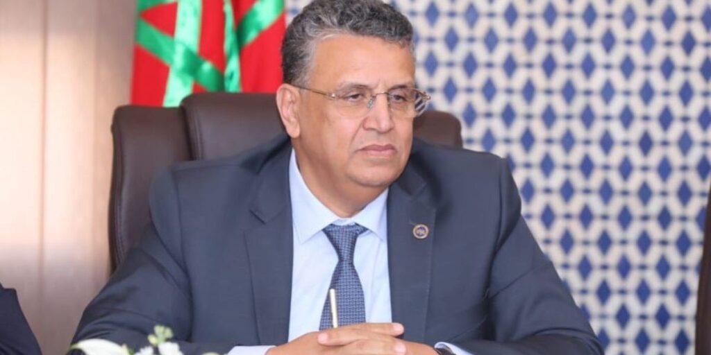 الأمين العام لحزب الأصالة والمعاصرة عبد اللطيف وهبي.. يجري عملية جراحية كللت بالنجاح