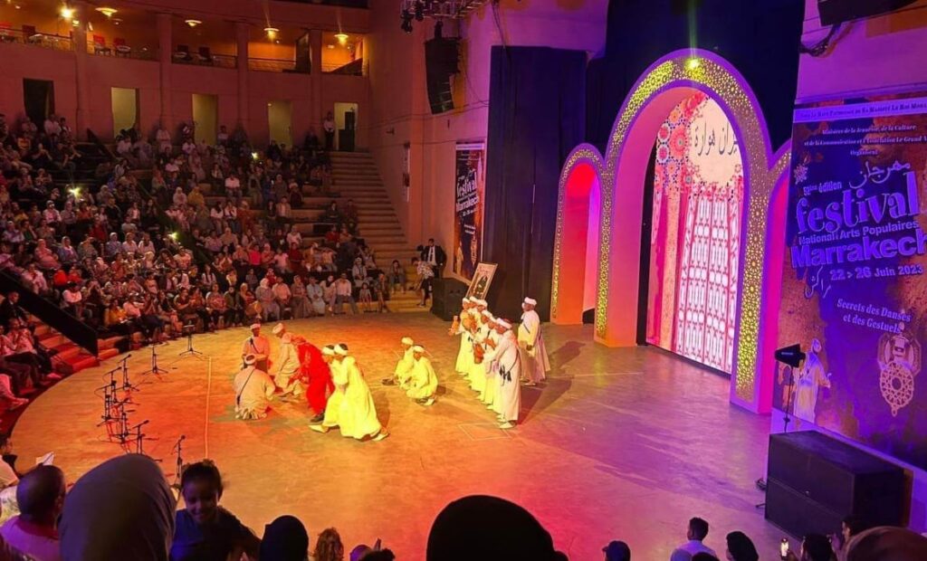 مراكش .. اختتام فعاليات الدورة الـ 52 للمهرجان الوطني للفنون الشعبية بأمسية فولكلورية بهيجة