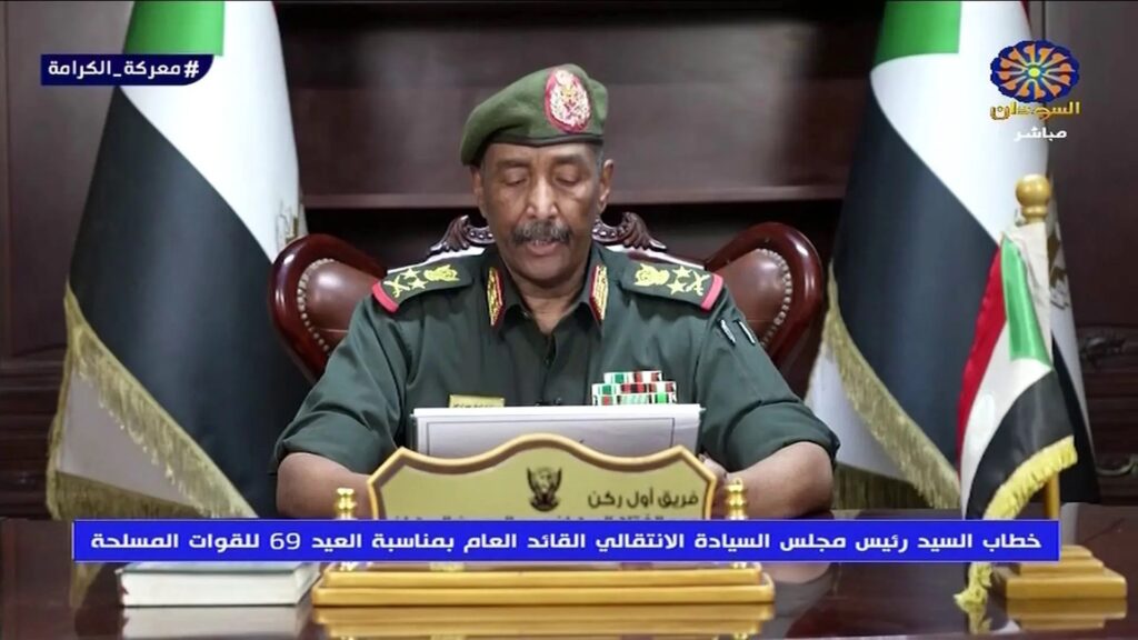 البرهان: السودان يواجه مؤامرة كبرى وحميدتي متعطش للسلطة