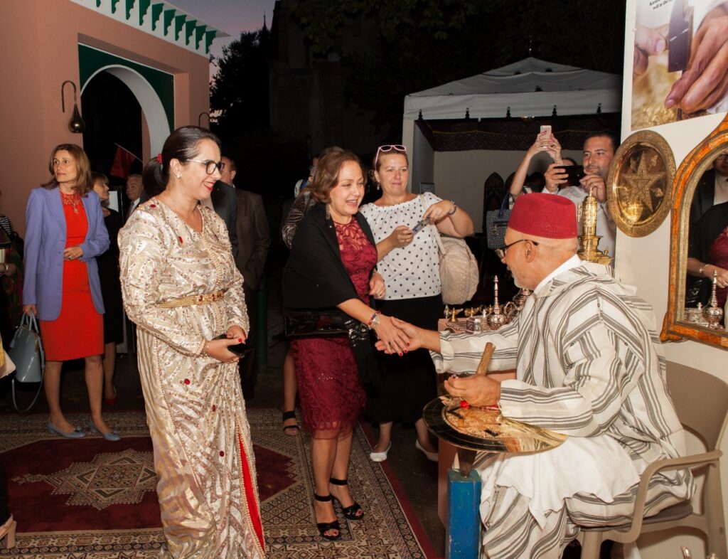 حضور متميز للصناعة التقليدية المغربية في معرض أمريكا الشمالية”نيويورك الآن”