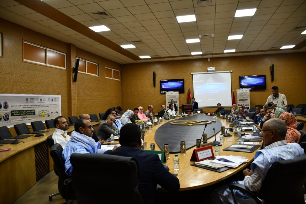 انعقاد الملتقى العلمي الأول حول بيداغوجية الثقافة الحسانية في مدينة الداخلة