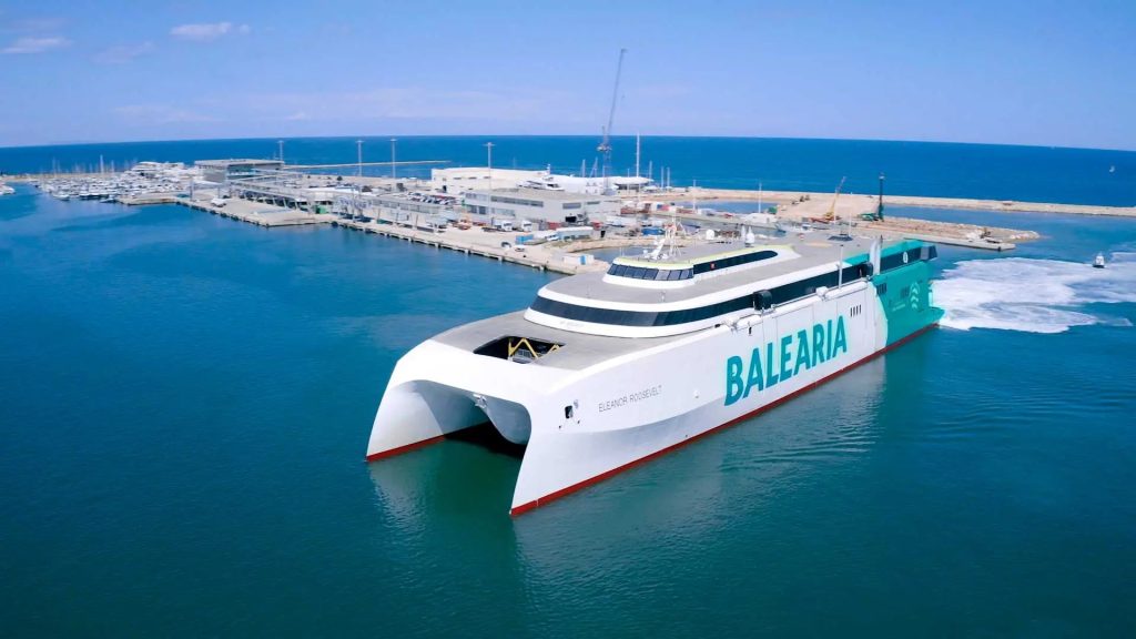 سفن كهربائية تربط المغرب بإسبانيا في 40 دقيقة