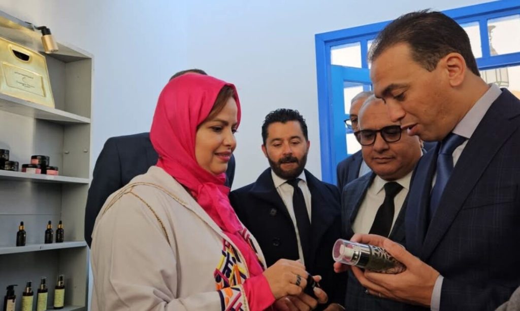 إقليم الصويرة: السيد السعدي يطلع على أنشطة عدد من التعاونيات النسائية
