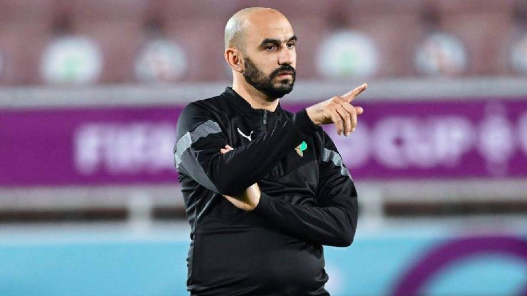  الركراكي في رحلة بحث عن مواهب مغربية جديدة لتعزيز تركيبة الأسود قبل إقصائيات مونديال 2026