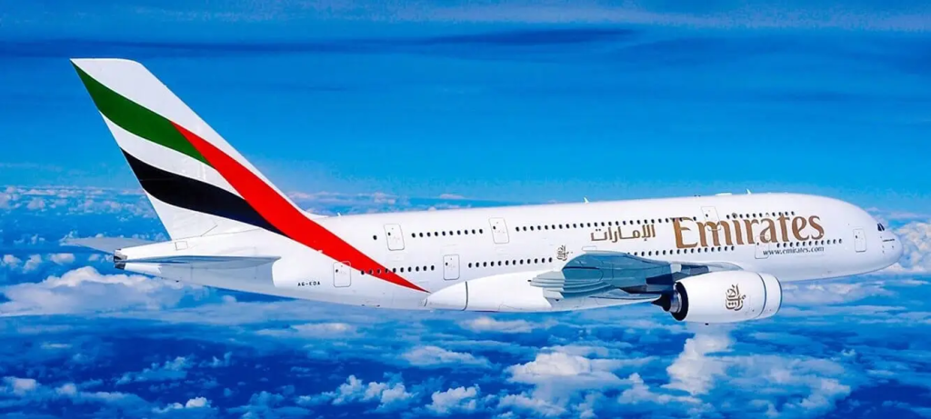 “طيران الإمارات” تدرس إطلاق رحلة ثانية نحو المغرب استجابة للطلب المتزايد
