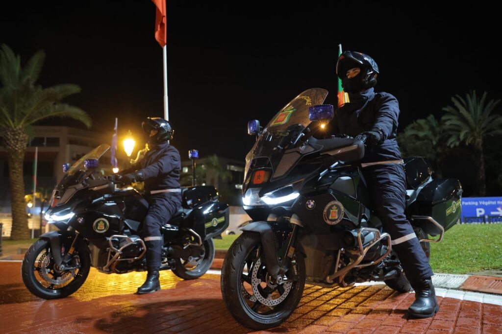 وحدات أمنية متنقلة تدخل على خط تأمين كأس أمم إفريقيا”الصور”