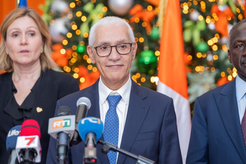 أبيدجان: تعزيز دولة الحق والقانون محور مباحثات رؤساء برلمانات المملكة المغربية