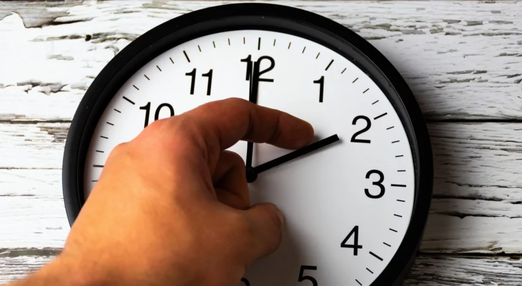 سخط مغربي..عريضة إلغاء الساعة الإضافية تقترب من 250 ألف توقيع