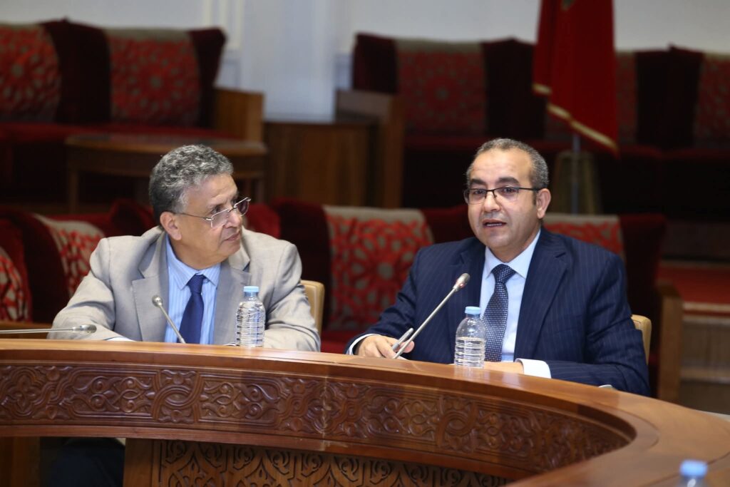 وزير العدل يقدم مشروع قانون جديد لتنظيم مهنة المحاماة أمام لجنة العدل والتشريع