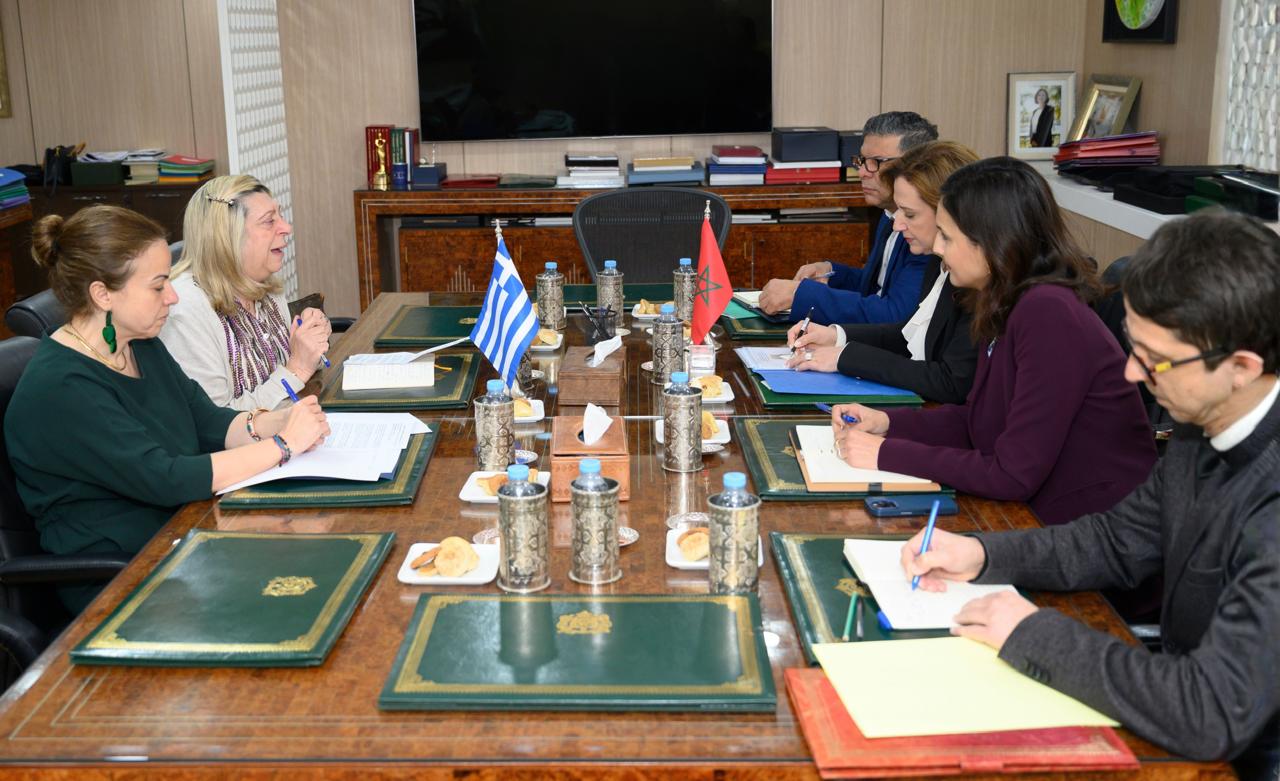 عمور وسفيرة اليونان بالمغرب تبحثان تعزيز التعاون السياحي بين البلدين