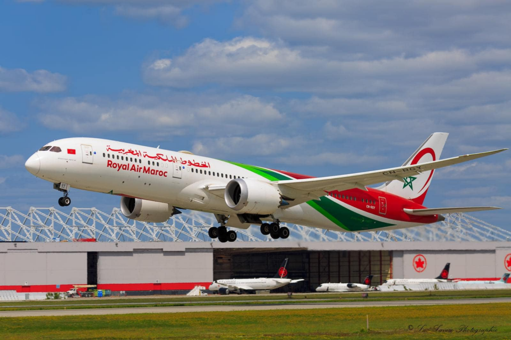 “لارام” تعيد ضبط موعد إطلاق خط جوي مباشر بين الدار البيضاء وطرابلس