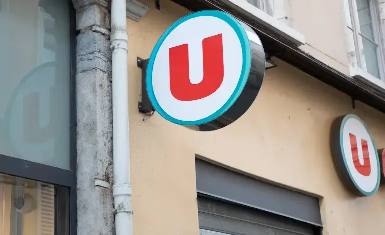 سلسلة متاجر “U” تعزز حضورها بالدار البيضاء وتوسع شبكتها بالمغرب