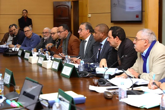 قطاع التعليم.. حسم ملفات عالقة وتحقيق تقدم ملموس في الحوار القطاعي مع الوزارة