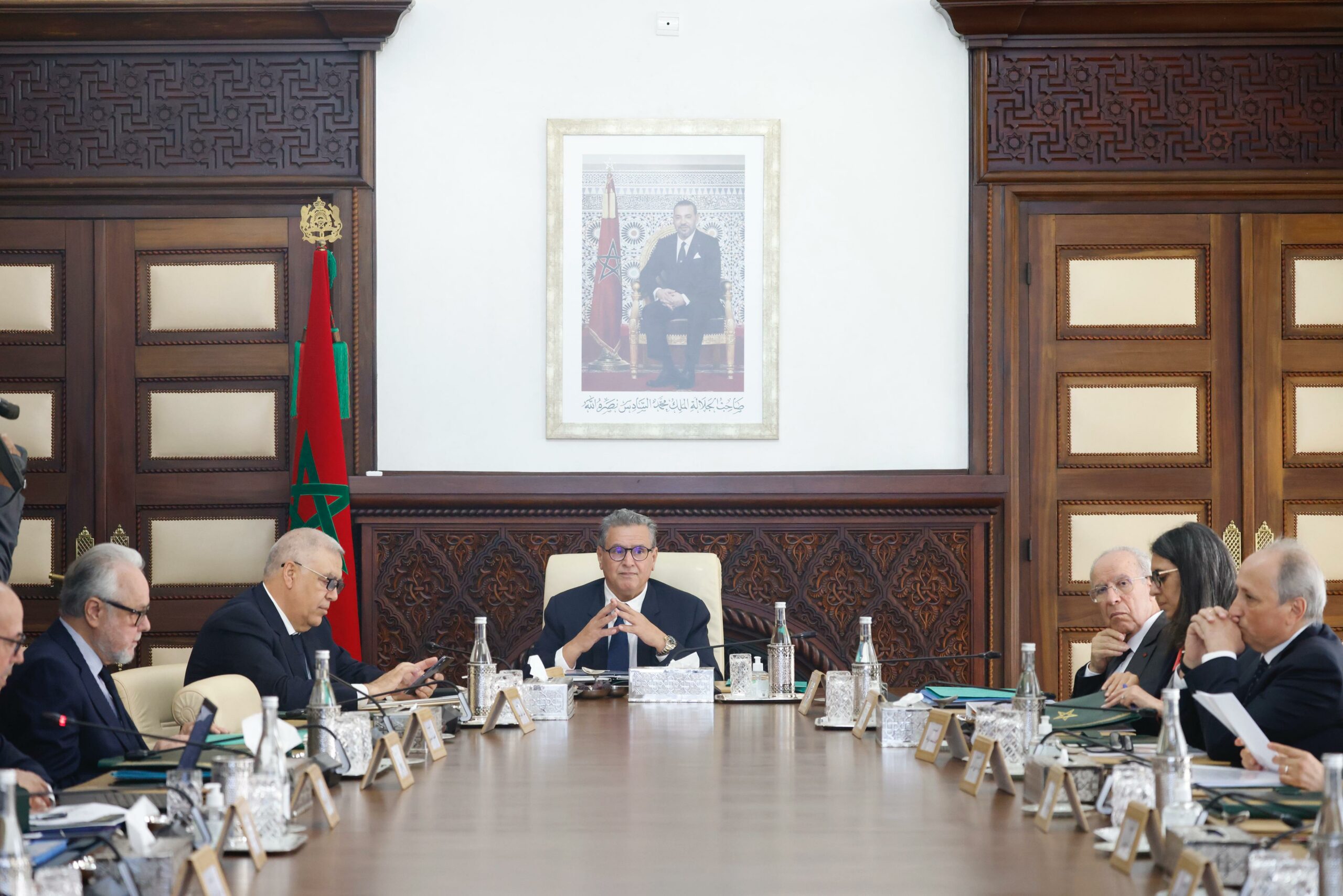 مجلس الحكومة يصادق على مشاريع قوانين ويؤكد وفرة أضاحي عيد الأضحى بالمغرب