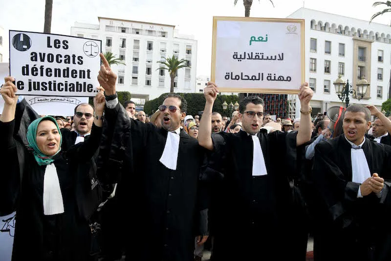 البرلمان يعيد فتح ملف الجمع بين التدريس والمحاماة وسط انقسام سياسي ومهني حاد