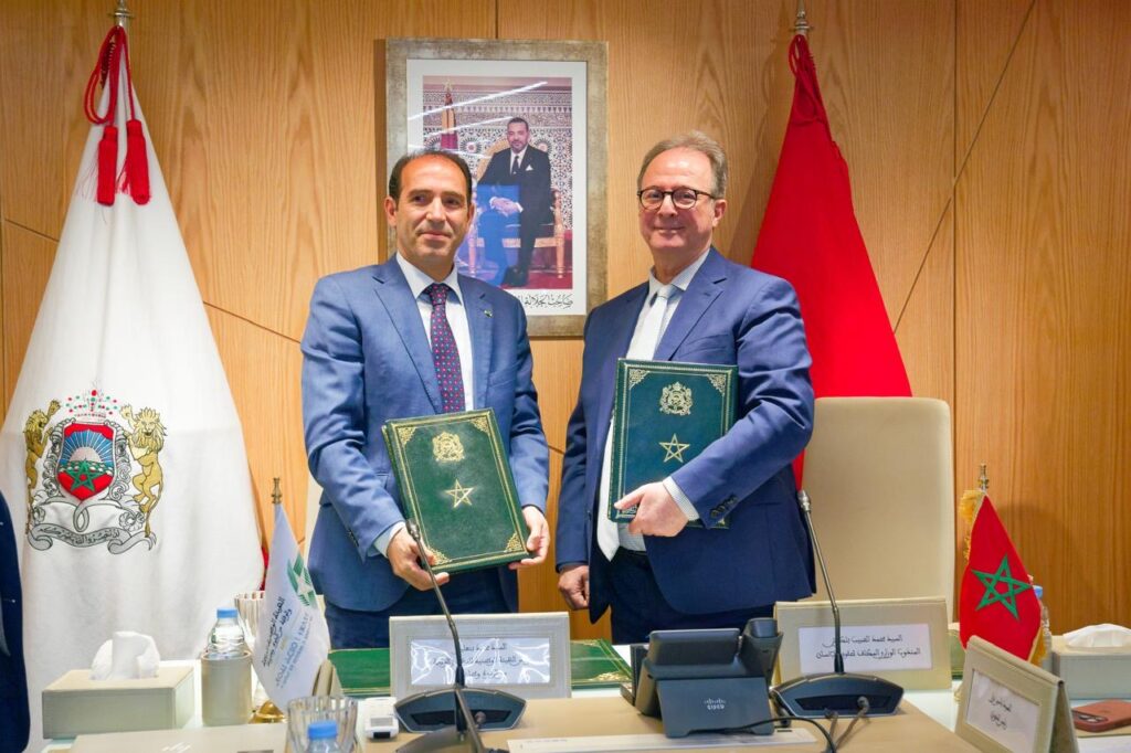 اتفاقية تعاون بين المندوبية الوزارية و”هيئة النزاهة” لتعزيز حماية حقوق الإنسان ومكافحة الفساد