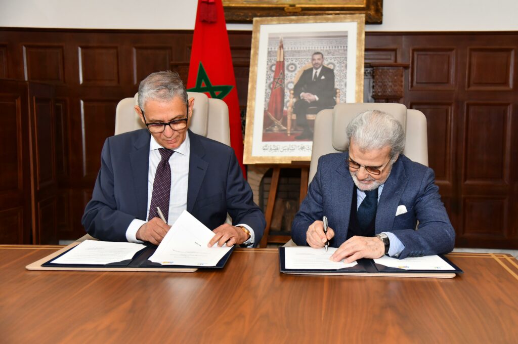 الوسيط البنكي يوقع اتفاقيتي شراكة مع الجامعة المغربية لحقوق المستهلك والجامعة الوطنية لجمعيات المستهلك