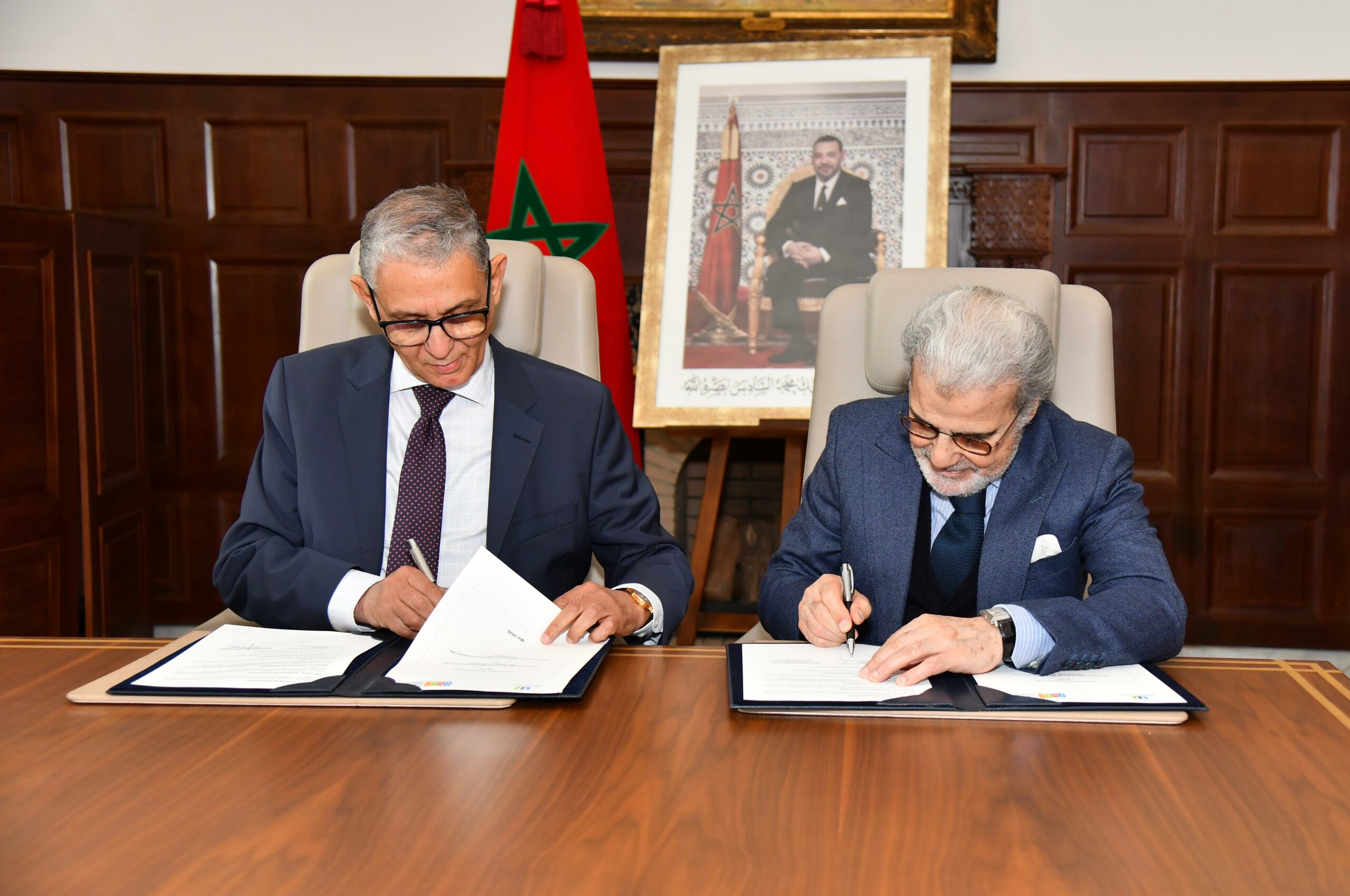 الوسيط البنكي يوقع اتفاقيتي شراكة مع الجامعة المغربية لحقوق المستهلك والجامعة الوطنية لجمعيات المستهلك