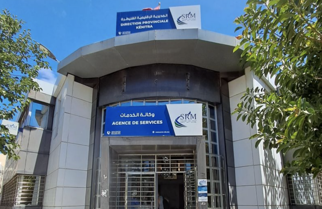 الخميسات.. الشركة الجهوية متعددة الخدمات تتدخل لإصلاح عطب في شبكة توزيع الماء