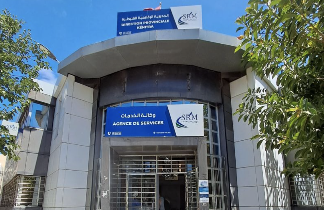 الخميسات.. الشركة الجهوية متعددة الخدمات تتدخل لإصلاح عطب في شبكة توزيع الماء
