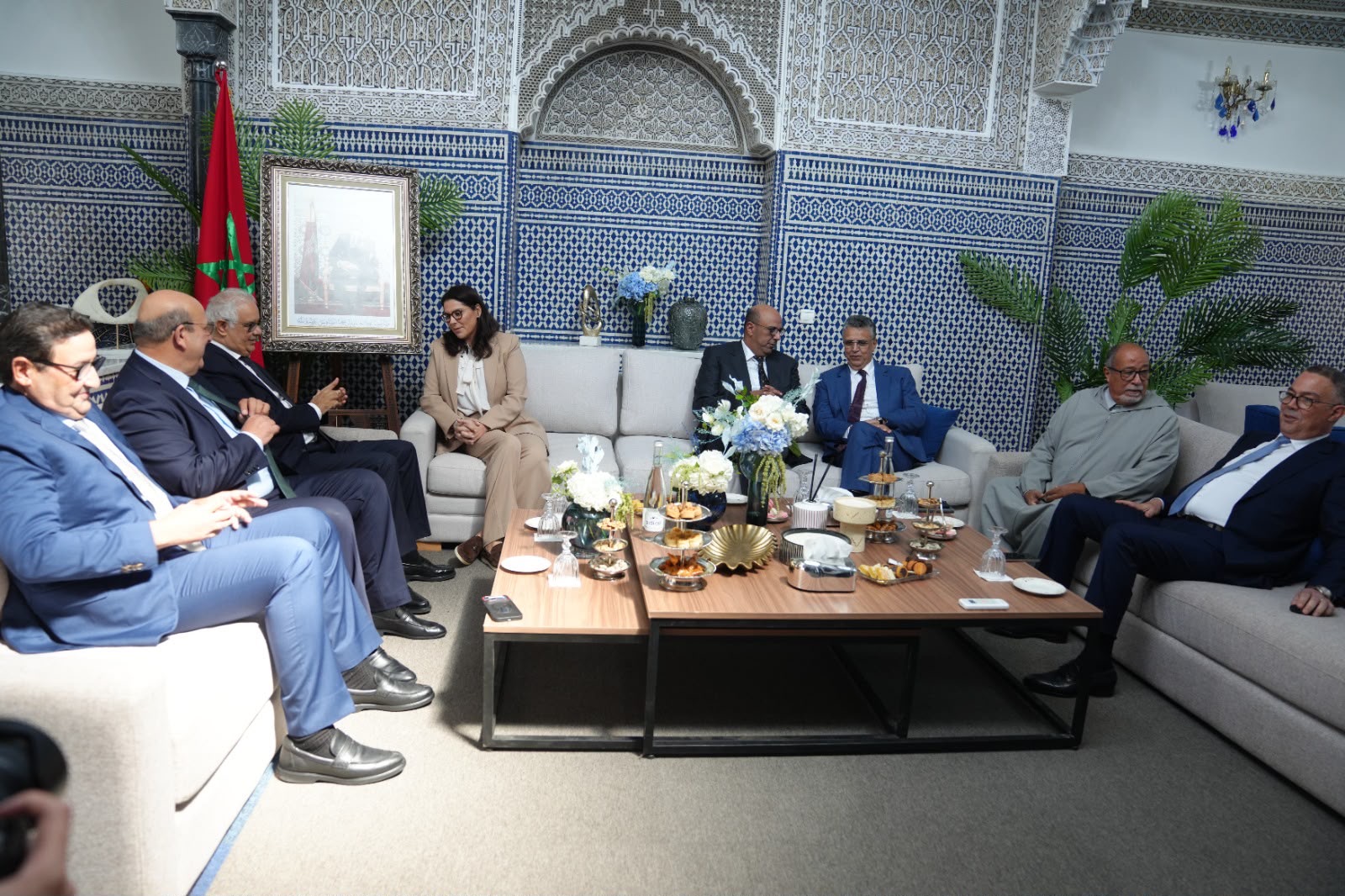 المنصوري تواصل المشاورات بلقاء حزب الاستقلال
