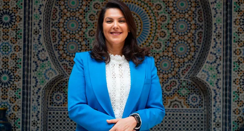 المنصوري تفتح اليوم مشاورات الحكومة.. لجنة مصغرة ترسم أولى خطوات الأغلبية