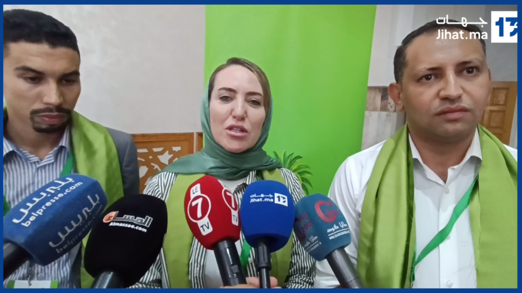 مصطفى الخصم يجمع وكلاء لوائح «النخلة» بالدار البيضاء-سطات.. وشباب الحزب يعرضون محاور برنامجهم