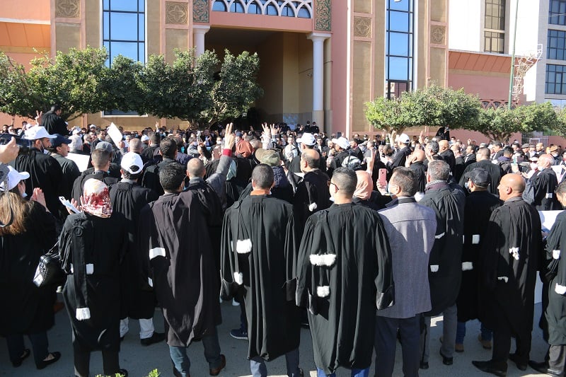 المحامون بين التصعيد والعودة.. من تحمّل كلفة التوقف؟