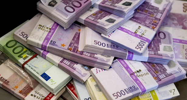 حقق احتياطي المغرب من العملة الصعبة مستوى لافتا بعدما تجاوزت الأصول الاحتياطية الرسمية عتبة 500 مليار درهم