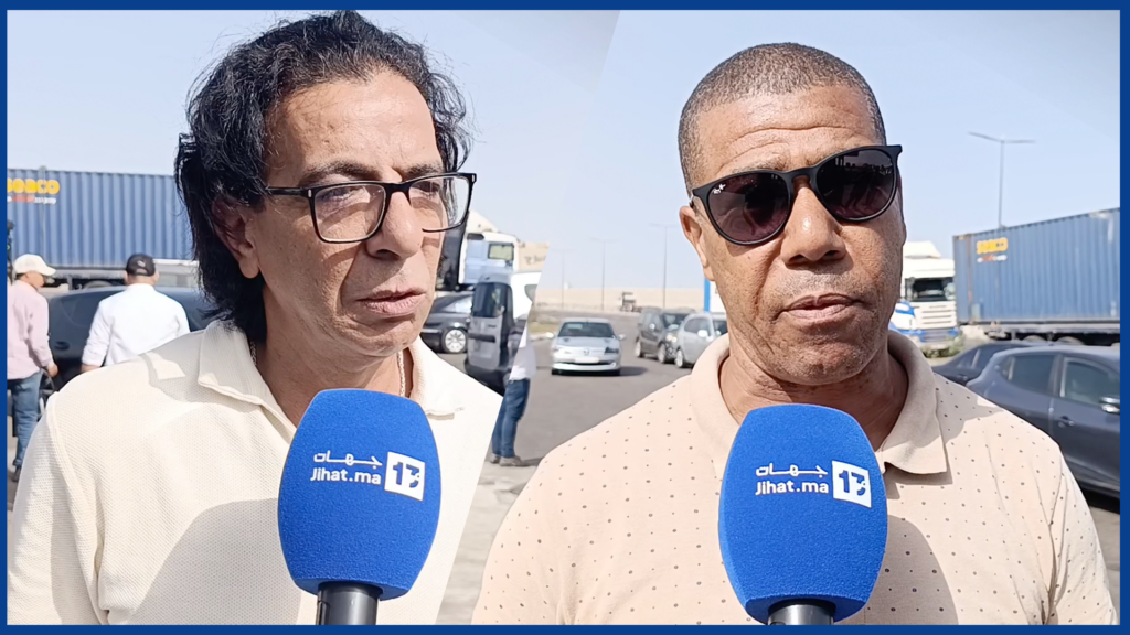 مهنيّو النقل الثقيل يحتجون بميناء الدار البيضاء.. توقف عن العمل وشلل في حركة الشاحنات
