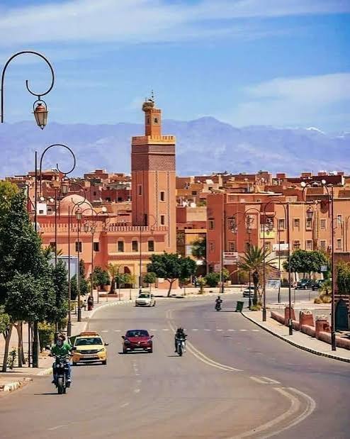 عمالة ورزازات تكثف التدابير الاستباقية لمواجهة آثار البرد والثلوج