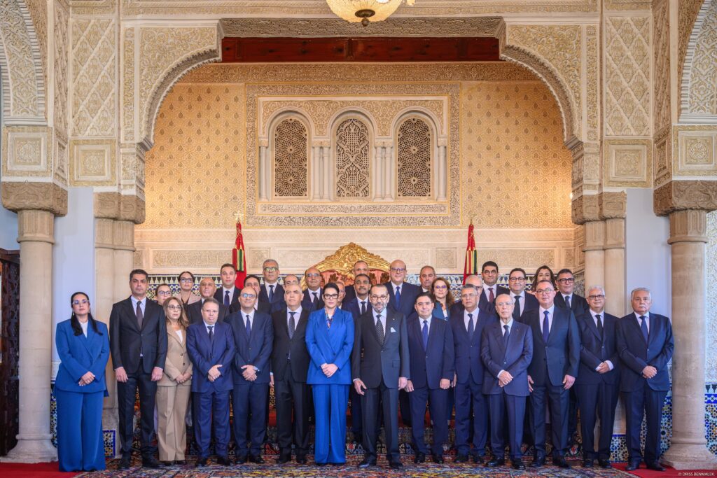 الملك يترأس مراسم تعيين الحكومة الجديدة برئاسة فاطمة الزهراء المنصوري.. وهذه لائحة الوزراء