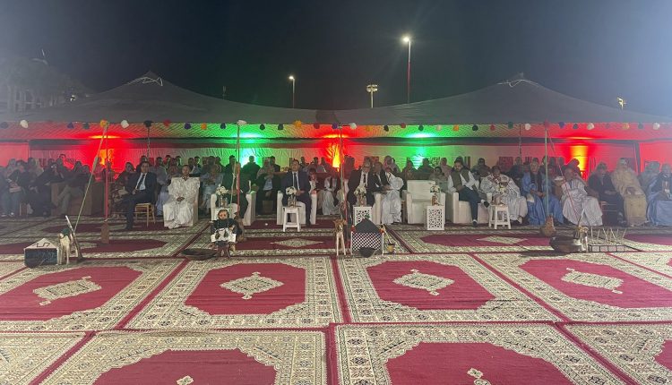 العيون.. مهرجان القصيدة الحسانية يجمع الشعر والذاكرة الوطنية